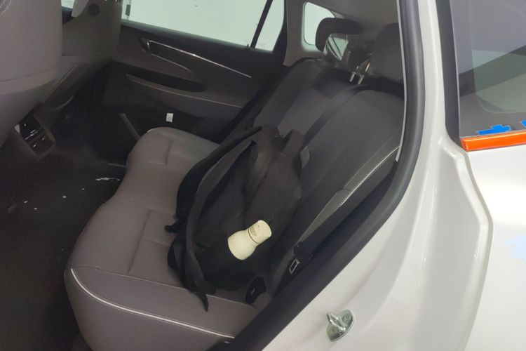 别克E5 2023款 臻享标准续航版中控内饰21