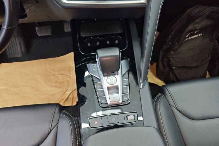 比亚迪 宋Pro 2019款 1.5T 自动精英型中控内饰18