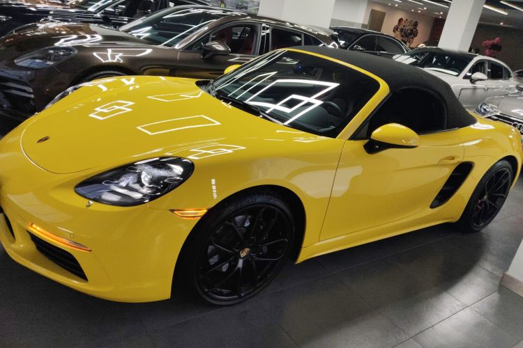 保时捷718 2022款 Boxster 2.0T车身外观4