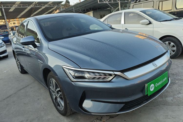 比亚迪 秦PLUS 2024款 荣耀版 EV 510KM领先型车身外观3