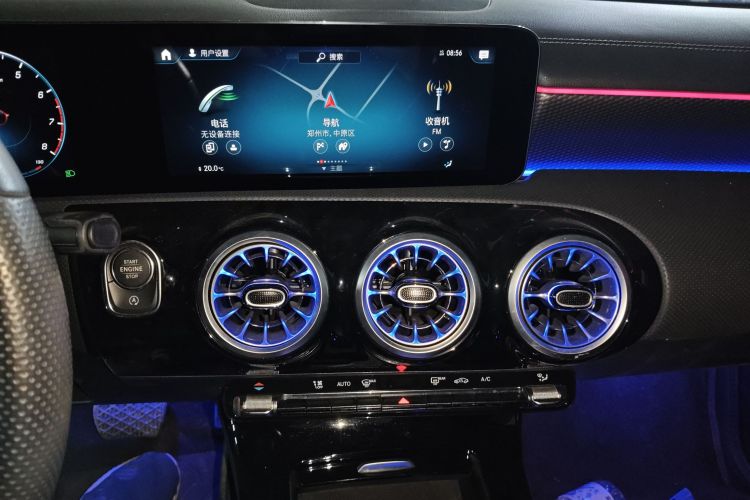 奔驰A级 2021款 A 200 L 运动轿车时尚型中控内饰16