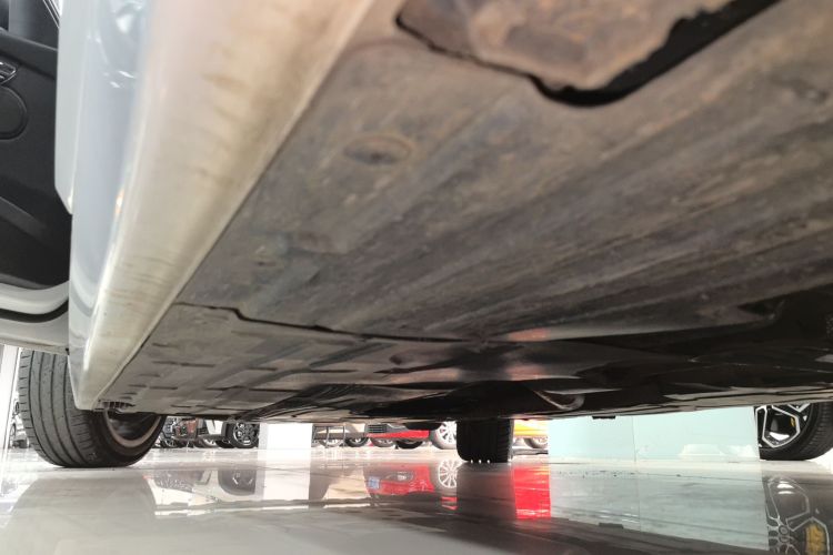 宝马3系 2018款 320Li 时尚型局部细节9002