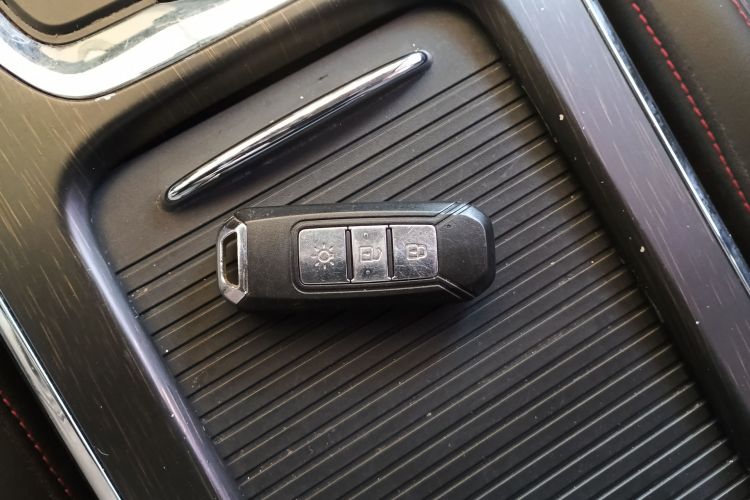 SWM斯威汽车 SWM斯威G05 2021款 PRO 1.5T 自动豪华型 7座中控内饰11