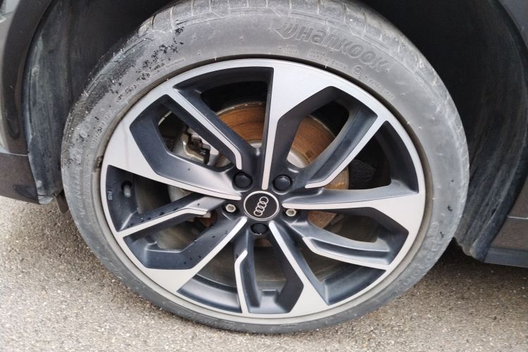 奥迪Q2L 2023款 35TFSI 豪华动感型车身外观35