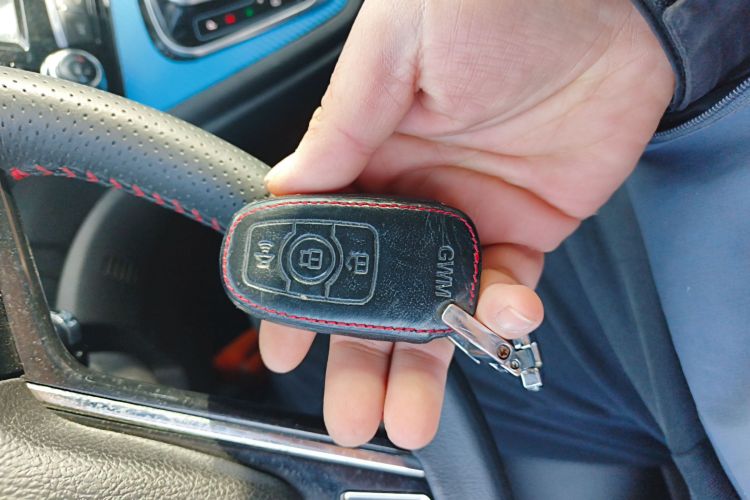 哈弗H6 2016款 升级版 1.5T 自动两驱精英型中控内饰7001