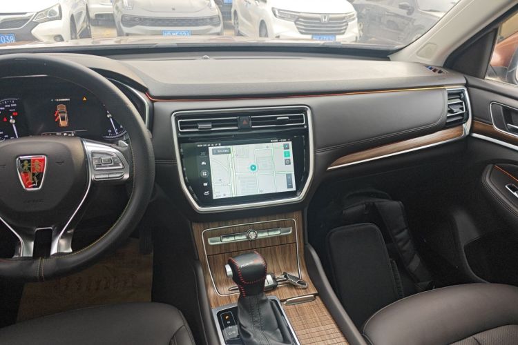 荣威RX8 2018款 30T 智联网两驱旗舰版中控内饰16