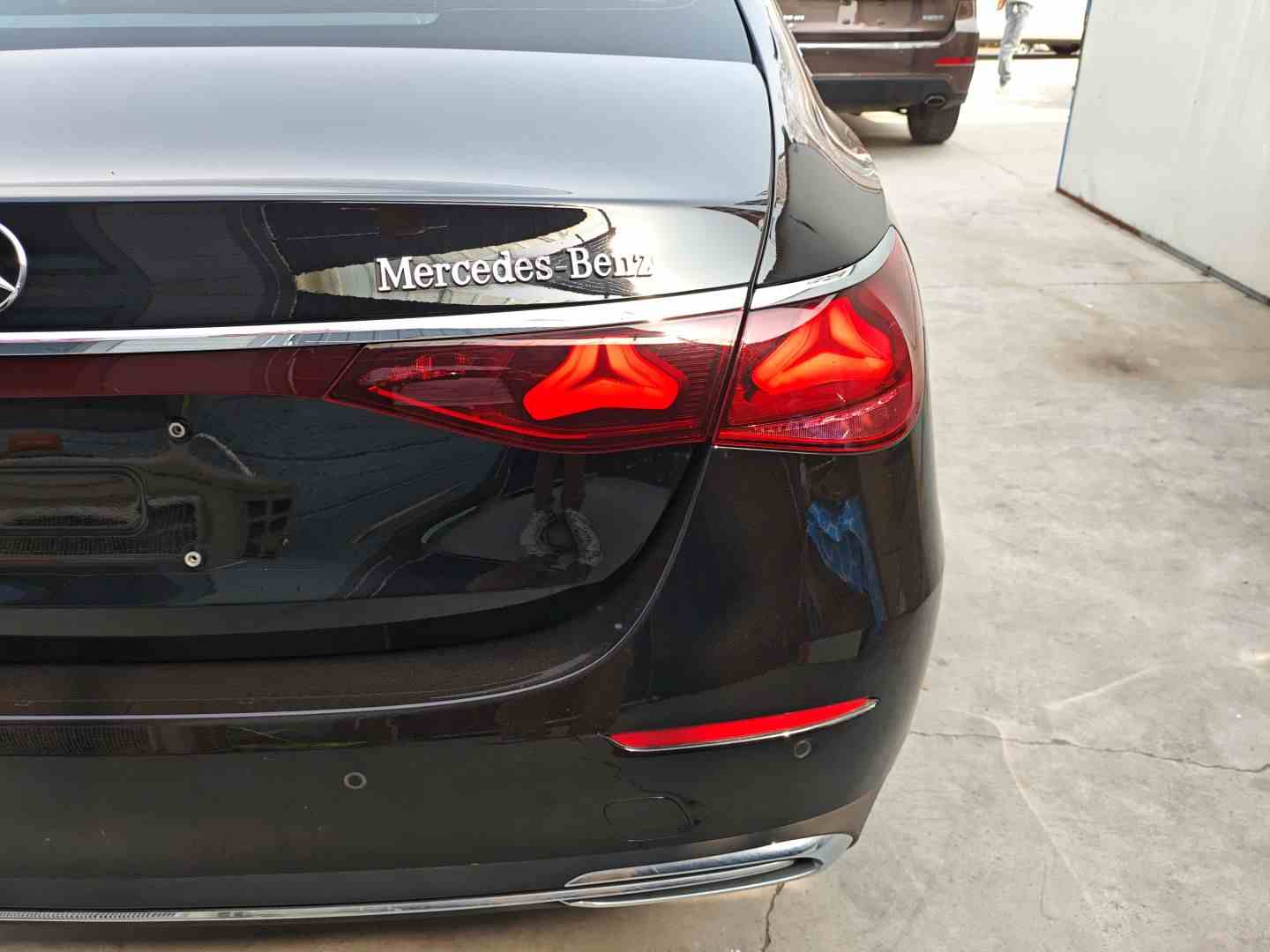 奔驰E级 2025款 E 300 L 豪华型(4)
