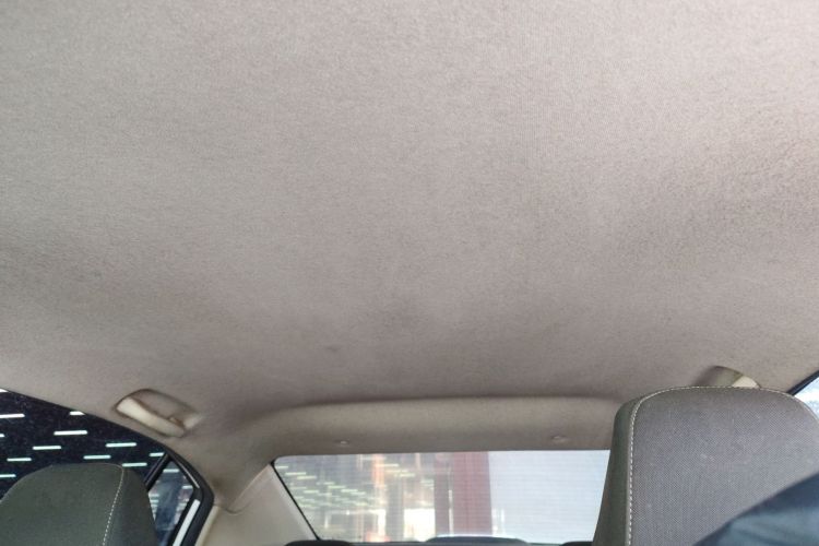 雪佛兰 科沃兹 2022款 325T 自动欣悦版中控内饰22