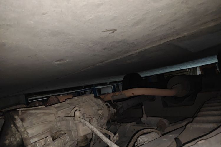 金龙 金威 2018款 2.0L商务系列4G20局部细节9001