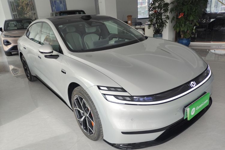 长安启源A06 2026款 240激光Ultra车身外观3