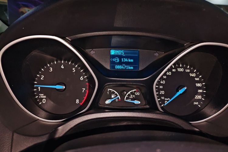 福特 福克斯 2017款 两厢 1.6L 自动舒适型智行版中控内饰14