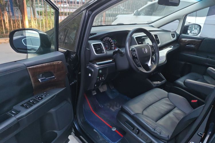 本田 奥德赛 2015款 2.4L 智享版中控内饰20