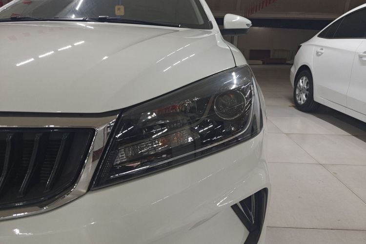 吉利汽车 帝豪 2021款 UP 1.5L CVT舒适型车身外观36