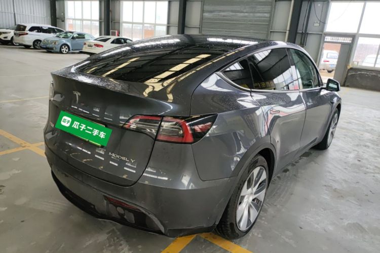 特斯拉 Model Y 2022款 后轮驱动版车身外观6005