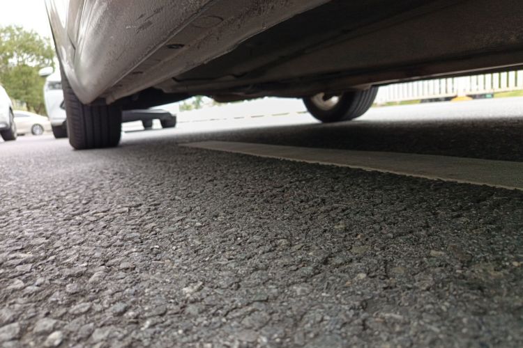 别克 君威 2012款 2.0L 舒适版局部细节9001