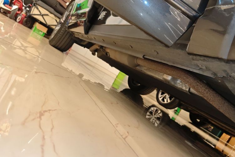 理想汽车 理想ONE 2021款 增程6座版局部细节9001