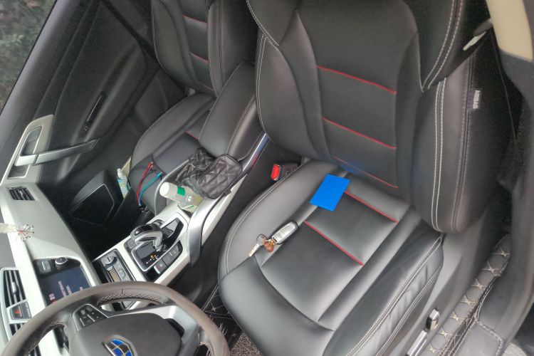 吉利汽车 博越 2020款 1.8TD DCT两驱智联型4G互联版中控内饰19