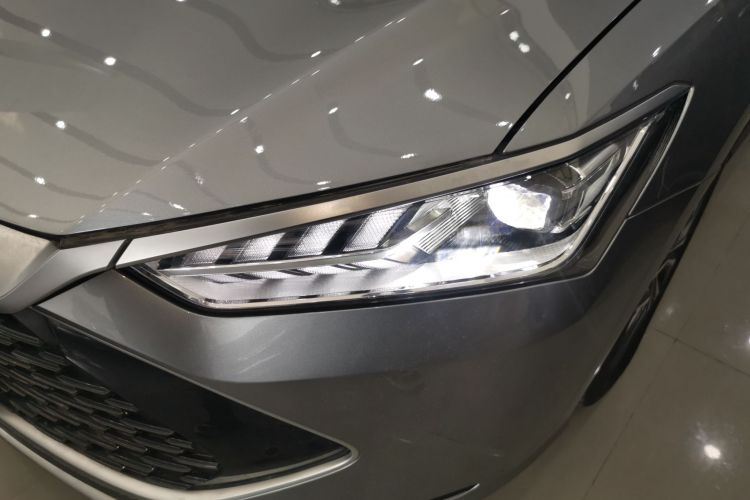 比亚迪 秦PLUS 2023款 冠军版 DM-i 120KM卓越型局部细节36