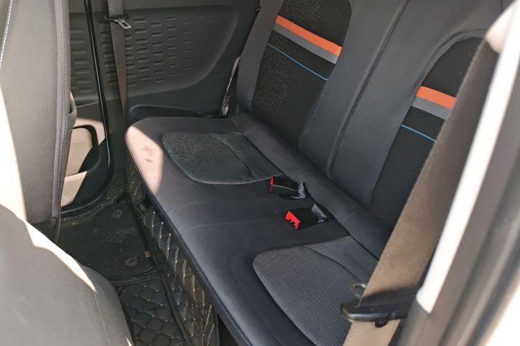 五菱汽车 宏光MINIEV 2022款 自在款 磷酸铁锂中控内饰21