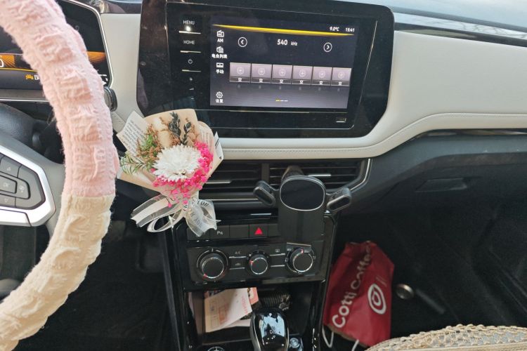 大众 途岳 2025款 新锐 1.5L 锐意版中控内饰16