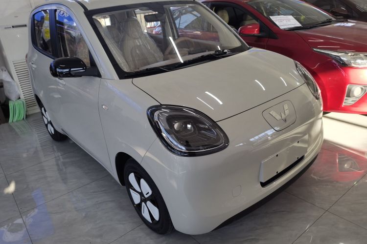 五菱汽车 宏光MINIEV 2025款 四门版 进阶款车身外观3