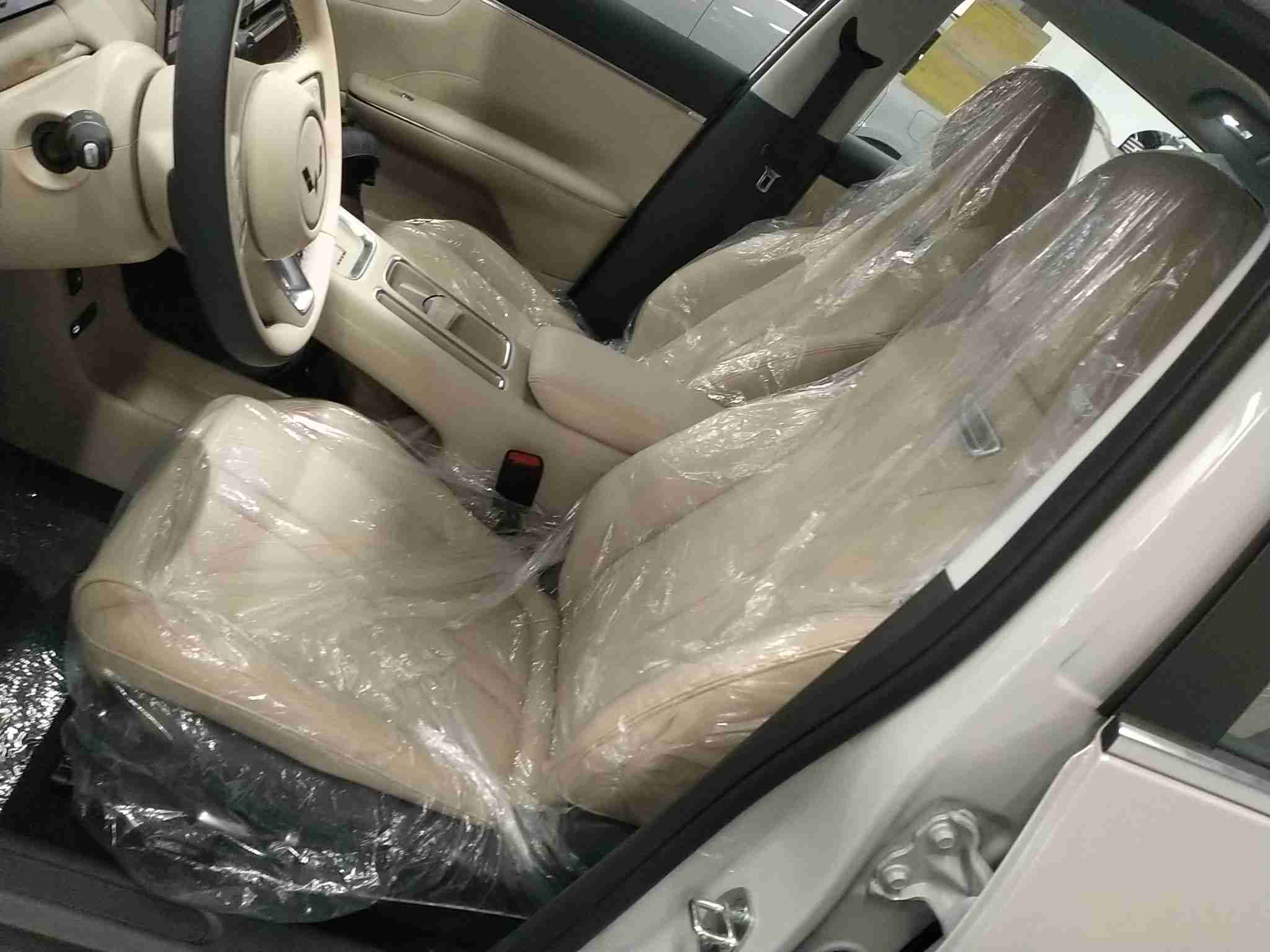 车辆左侧前座椅状态