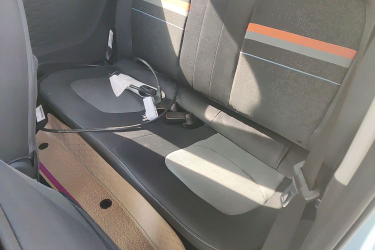 五菱汽车 宏光MINIEV 2020款 自在款 磷酸铁锂中控内饰7004