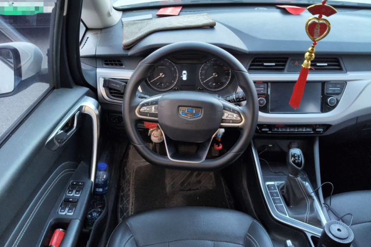 吉利汽车 远景X3 2019款 升级版 1.5L CVT精英型局部细节13