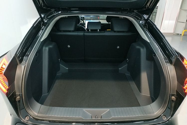 丰田bZ5 2025款 550 JOY局部细节23