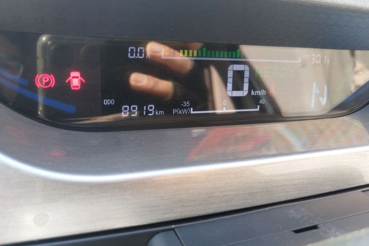 江铃集团新能源 易至EV3 2022款 小雷达悦跑型中控内饰14