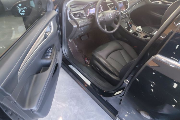 别克 君越 2020款 652T 豪华型中控内饰20