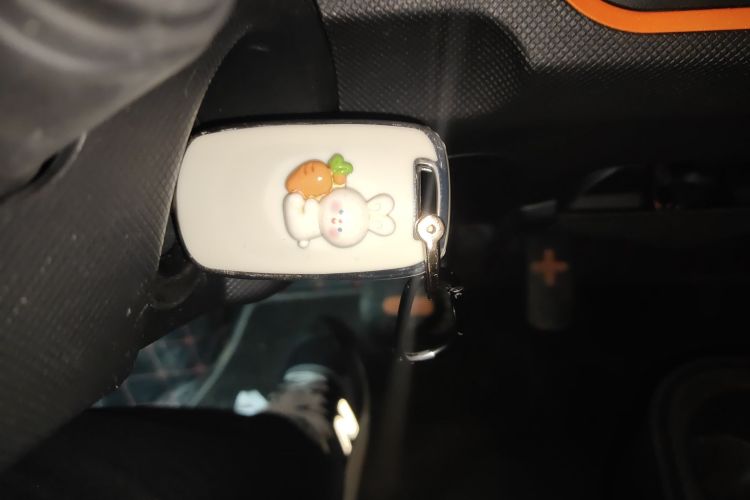 五菱汽车 宏光MINIEV 2022款 自在款 磷酸铁锂中控内饰11