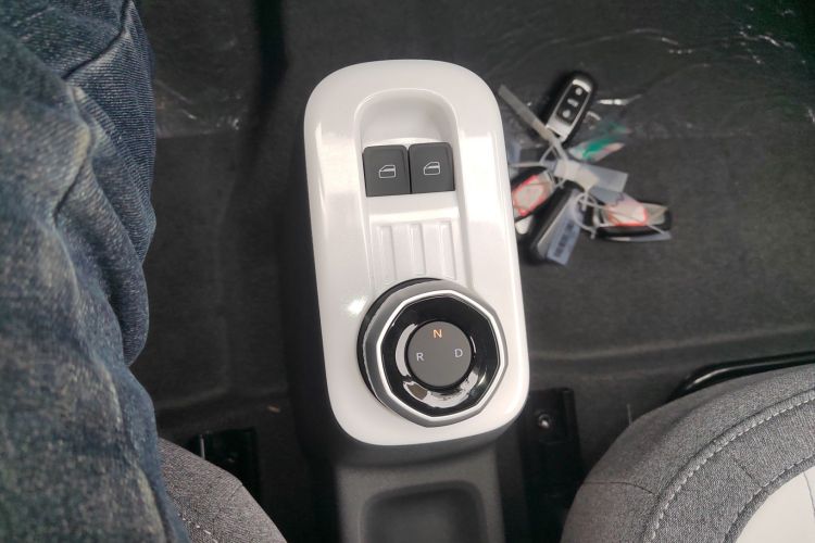 吉利银河 2025款 210km 熊猫骑士局部细节18