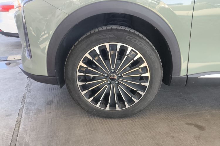 星途瑶光 2023款 400T 两驱优享版车身外观6001