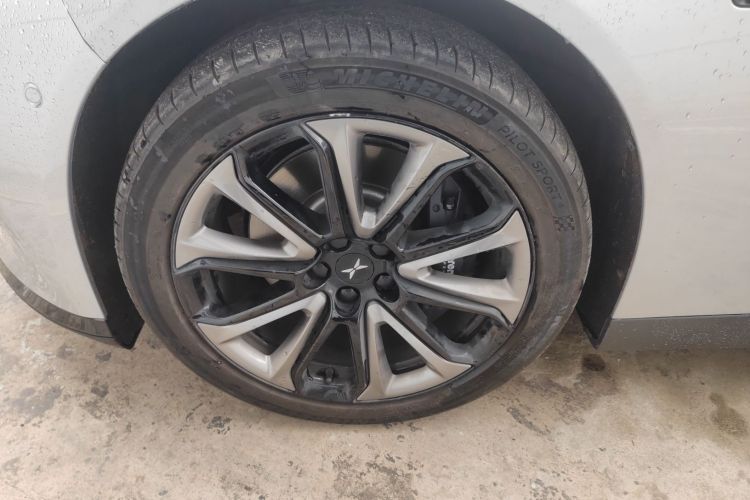 小鹏P7 2020款 670E车身外观6001