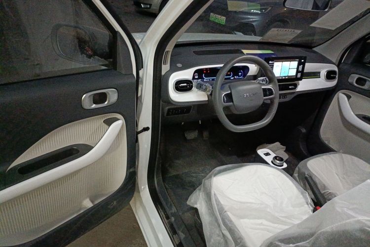 吉利银河 熊猫 2025款 210km 元气熊中控内饰20