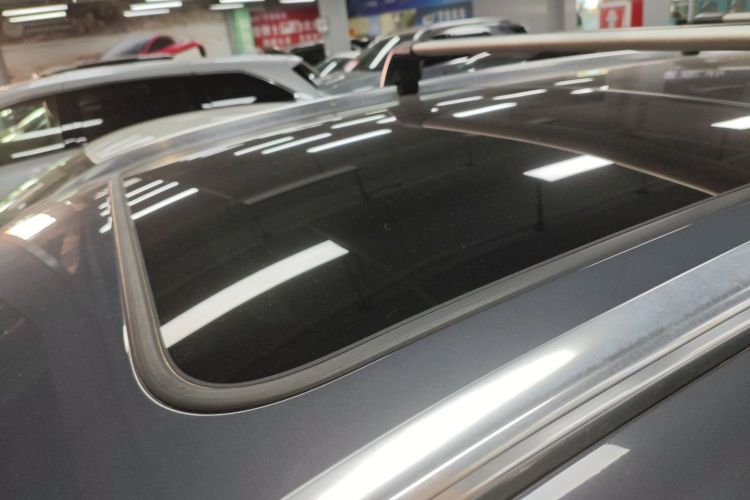 比亚迪 唐新能源 2021款 DM 2.0T 四驱高性能版创世旗舰型局部细节57