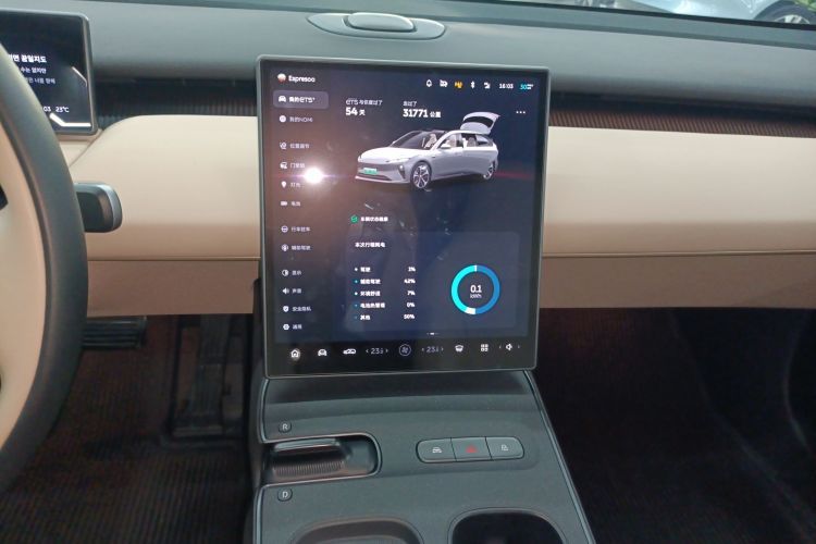 蔚来ET5T 2025款 75kWh Touring中控内饰16