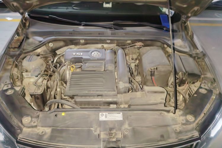 大众 速腾 2018款 280TSI DSG豪华型局部细节24