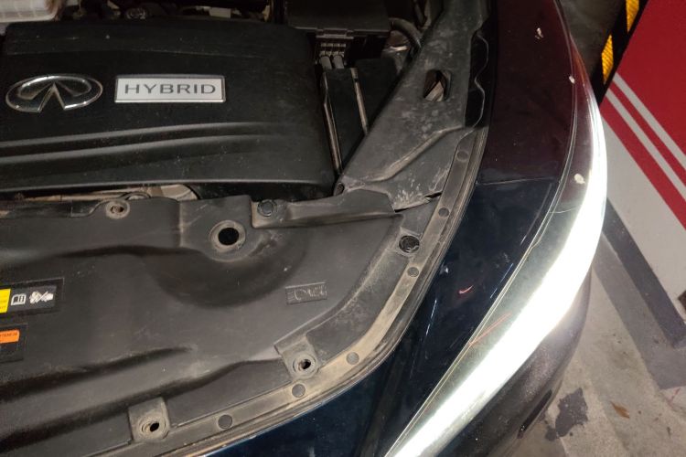 英菲尼迪QX60(进口) 2018款 2.5 S/C Hybrid 两驱卓越版 国VI局部细节9007