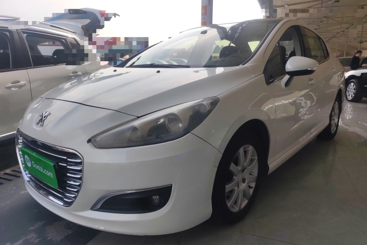 标致308 2014款 乐享版 经典 1.6L 自动风尚型车身外观1