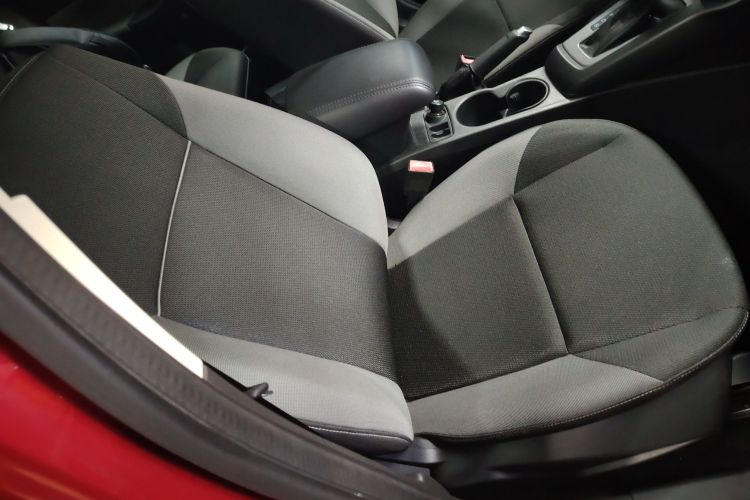 福特 福克斯 2012款 两厢 1.6L 自动舒适型局部细节41