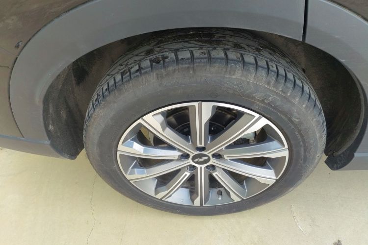 奇瑞 风云T9 2024款 120 长续航版舒适型 7座 三元锂车身外观6008