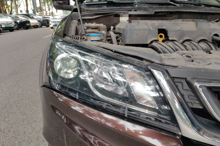 吉利汽车 帝豪 2017款 三厢百万款 1.5L CVT向上版车身外观8