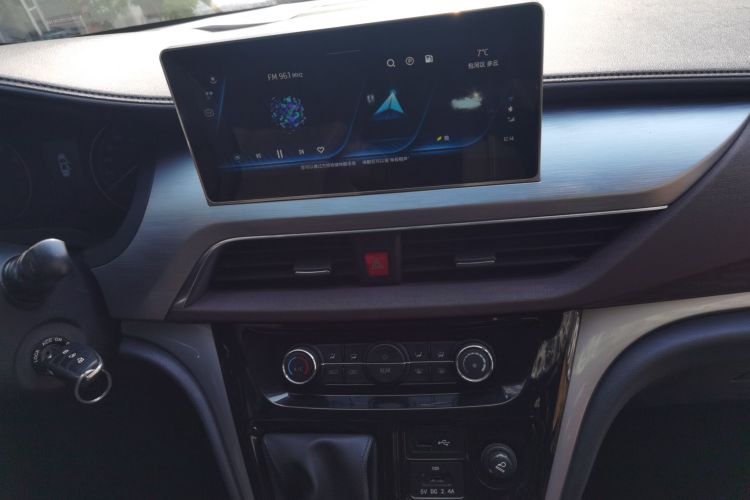 江淮瑞风 瑞风M3 2022款 1.5T 7座标准版中控内饰16