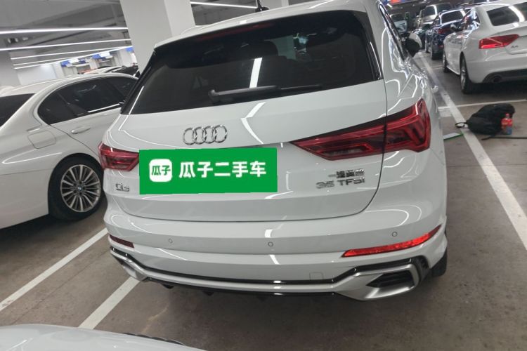 奥迪Q3 2024款 35 TFSI 时尚动感型车身外观6