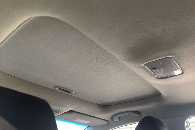 现代 朗动 2015款 1.6L 自动领先型局部细节22