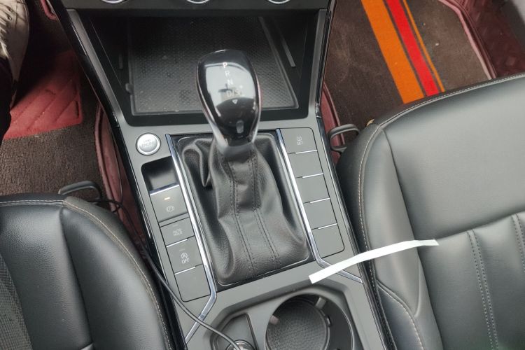 大众 帕萨特 2019款 280TSI 商务版 国VI局部细节18