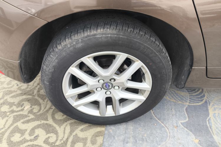 沃尔沃XC60 2017款 T5 智行版车身外观6002