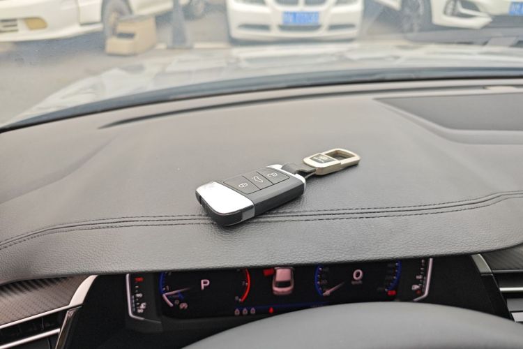 一汽-大众CC 2023款 380TSI 耀目版中控内饰11